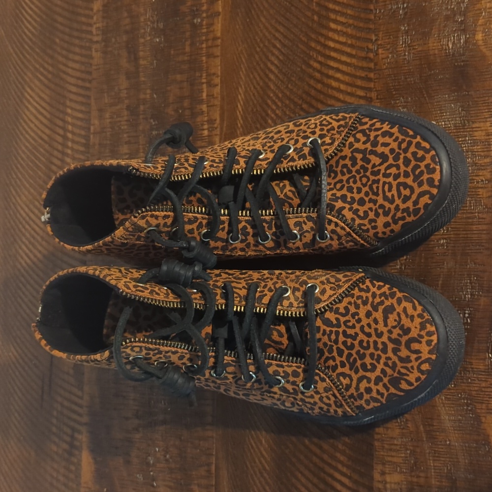 Sperry Women Leopard Print Booties.